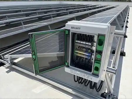SELHOT SHAG junction boxes for photovoltaic and solar combiner applications